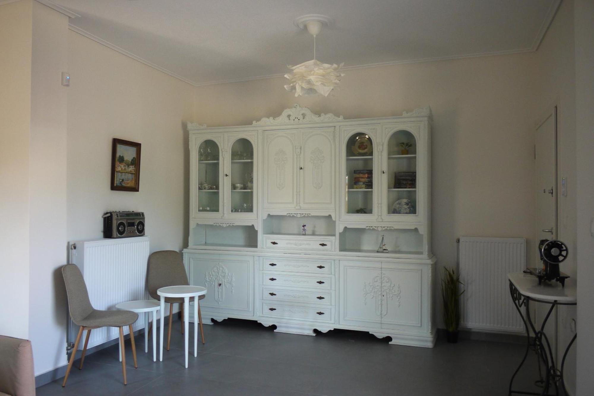Nelli's Near The Airport, Sea And Port Appartement